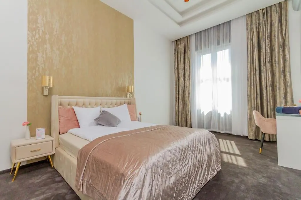 The Opulent Oasis By Newave Apartments Будапешт 0*,